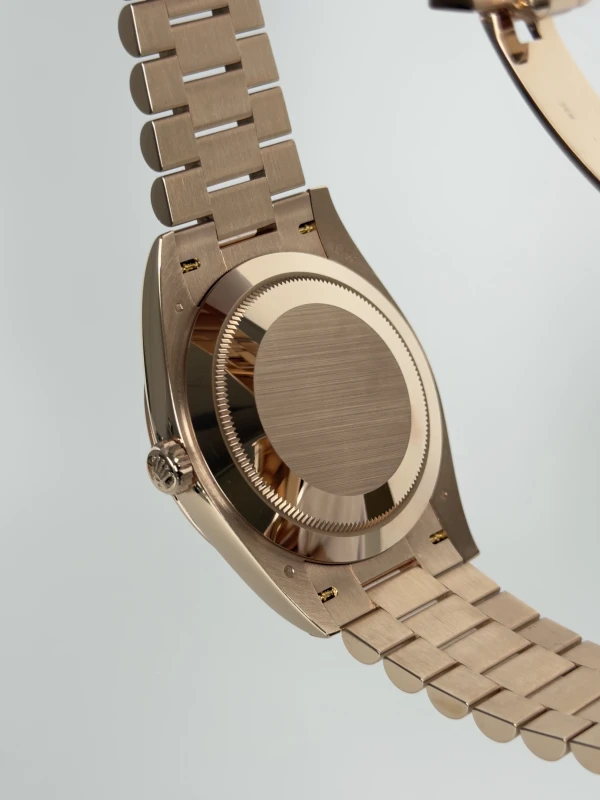 Rolex 40 mm Everose Gold 228235-0045 6