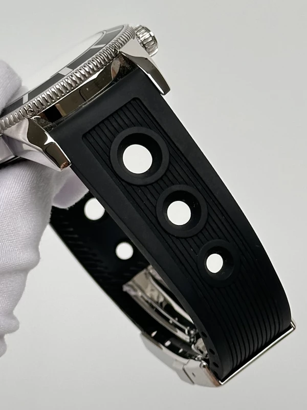 Breitling Heritage A1732024/B868/201S 7