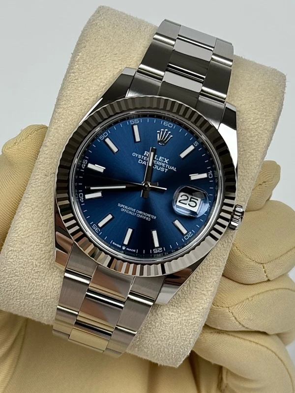 Rolex 41 mm, steel and white gold  126334-0001 4