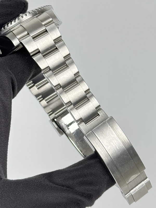 Rolex 44mm Steel 116660-0001 3