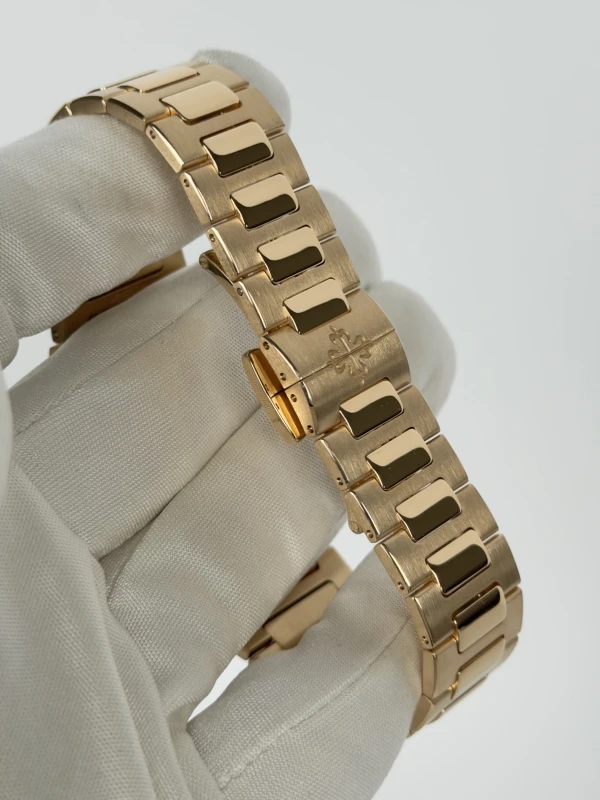 Patek Philippe Lady 7118 7118/1200R-001 4