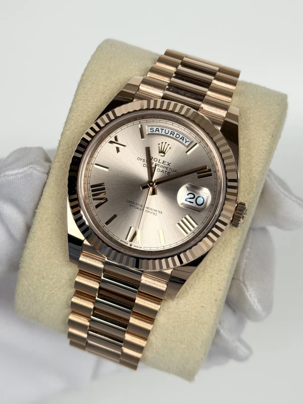 Rolex 40 mm Everose Gold  228235-0001 3