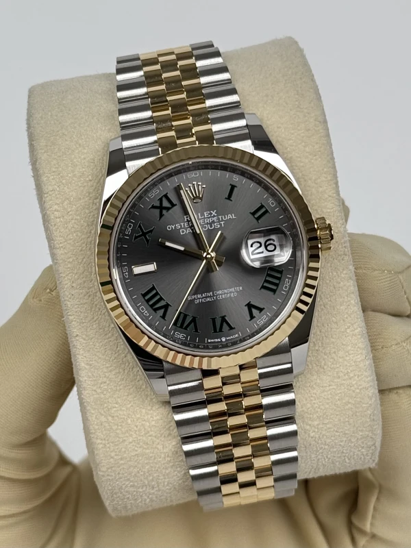 Rolex Datejust 36mm Steel and Yellow Gold 126233-0035 3
