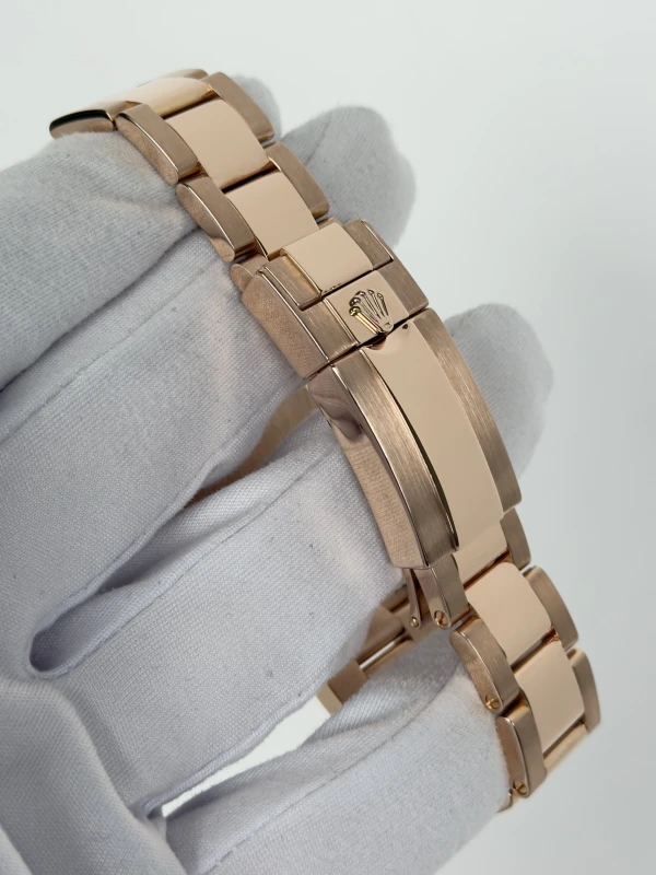 Rolex Cosmograph 40mm Everose Gold   116505-0008 3