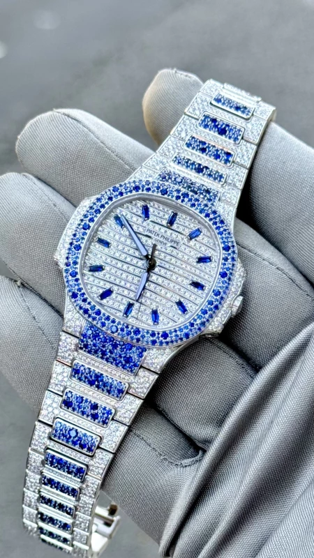 Patek Philippe 7118/1451G-001 8