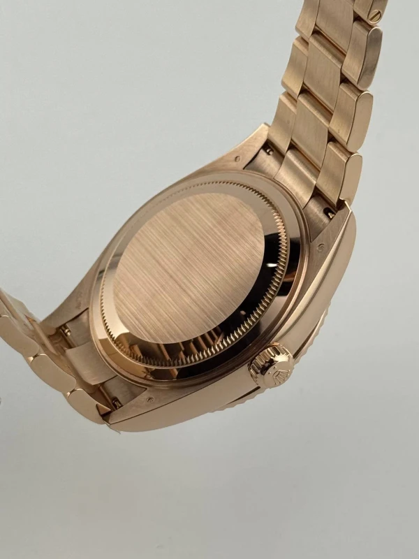 Rolex 42mm Everose Gold 336935-0001 5