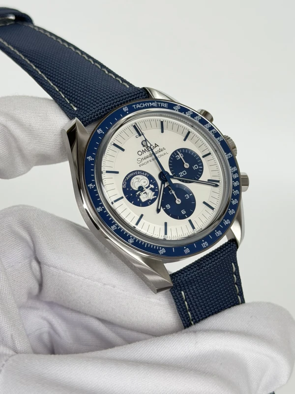 Omega Anniversary Series  Co‑Axial Master Chronometer Chronograph 42 mm - “Silver Snoopy Award” 310.32.42.50.02.001 3