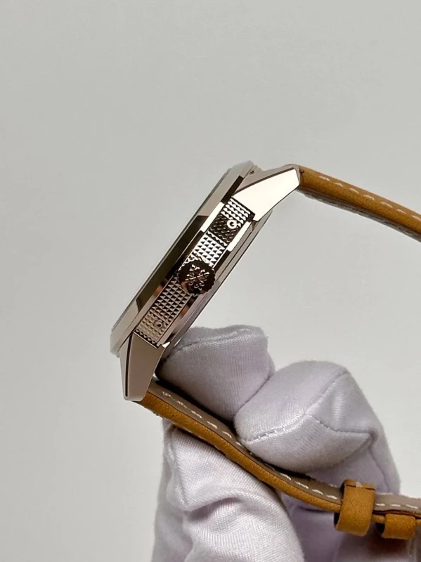Patek Philippe 5326 5326G-001 6