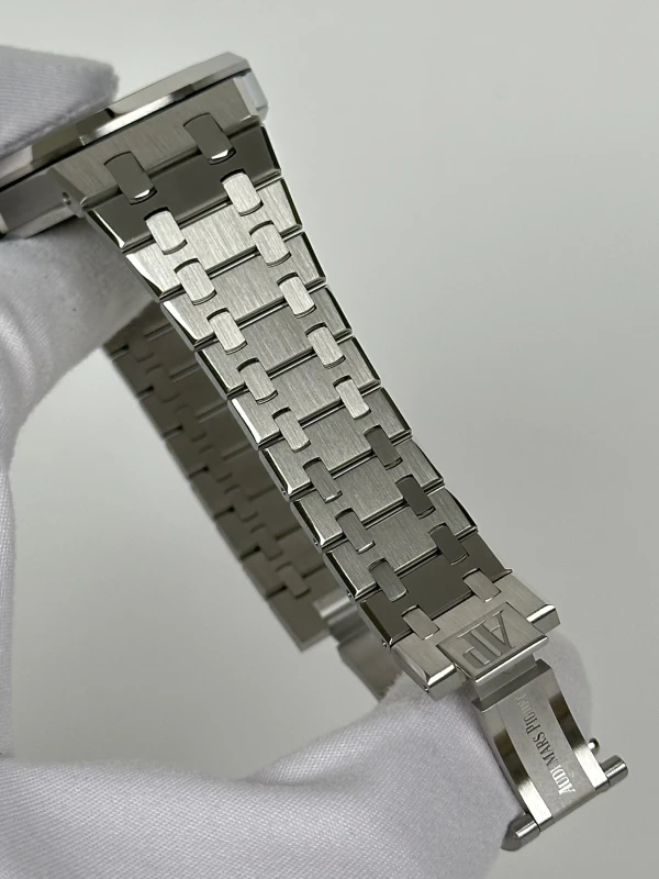 Audemars Piguet Selfwinding 37 mm 15451ST.ZZ.1256ST.03 5