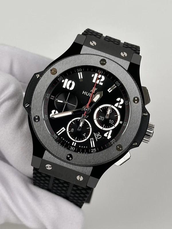Hublot 301.CM.130.RX 4