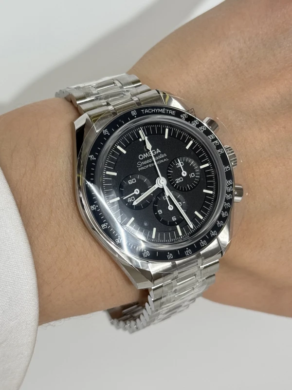 Omega Moonwatch Professional Co‑Axial Master Chronometer Chronograph 42 mm 310.30.42.50.01.002 6