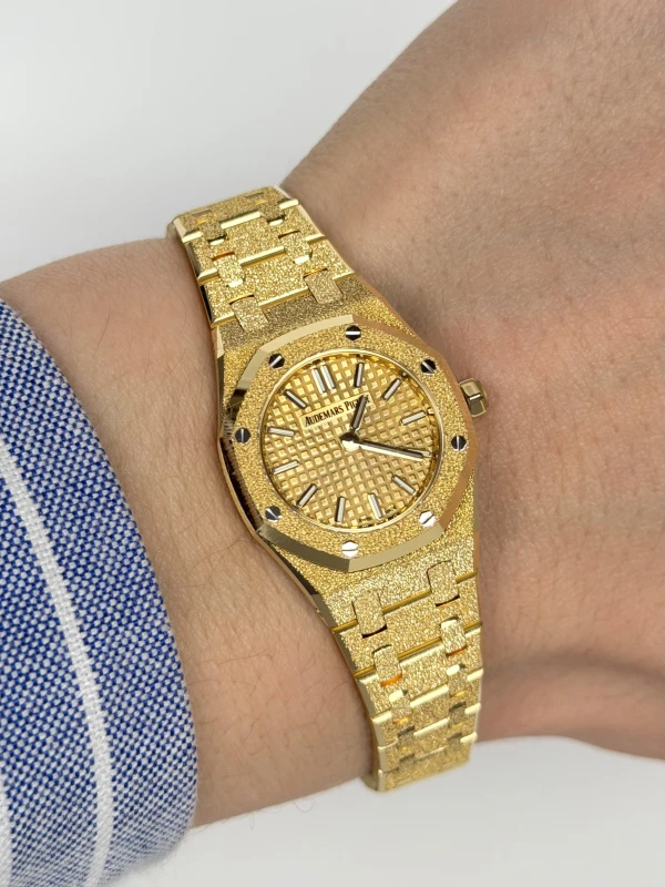 Audemars Piguet MINI FROSTED GOLD 67630BA.GG.1312BA.01 5