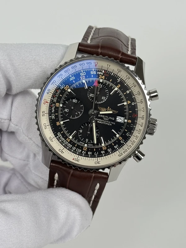 Breitling World A2432212/B726-441X 4