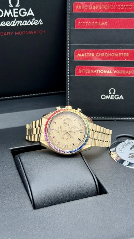 Omega Speedmaster Rainbol 310.55.42.50.99.002 6
