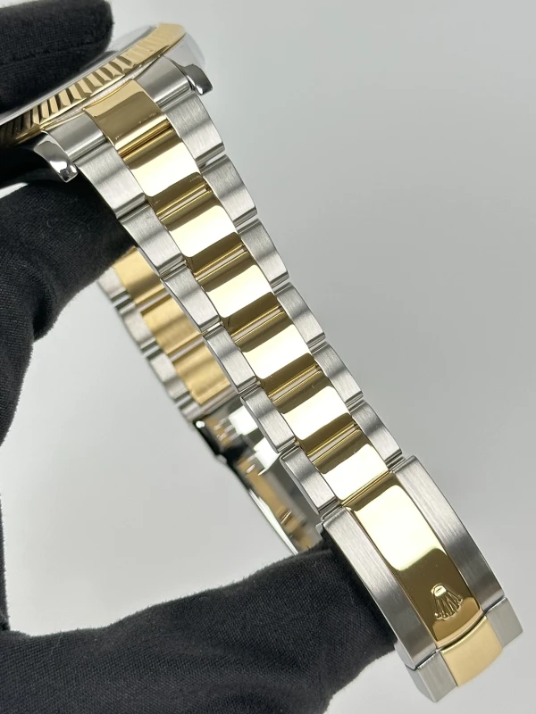 Rolex Datejust II 41mm Steel and Yellow Gold 116333 5