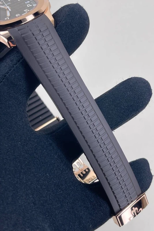 Patek Philippe 5167 5167R-001 6