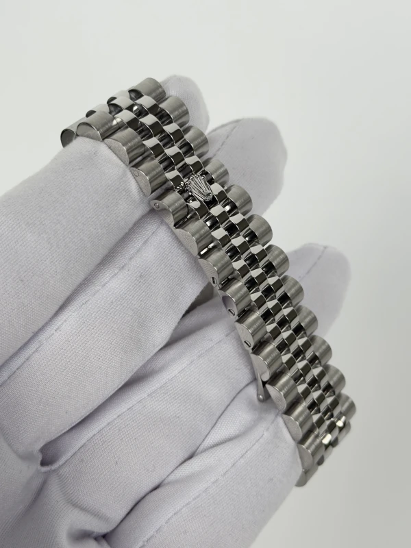 Rolex 36 mm, Oystersteel, white gold and diamonds 116244-0014 3
