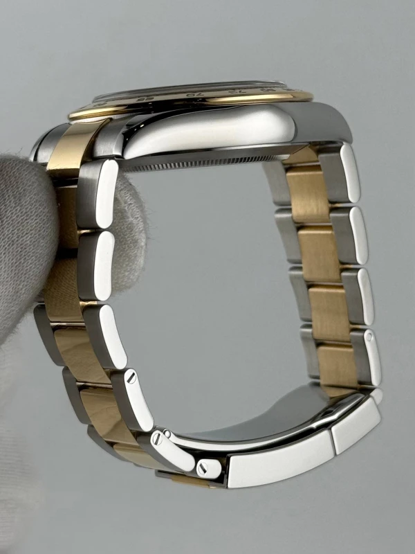 Rolex Cosmograph 40mm Steel and Yellow Gold  116503-0007 7