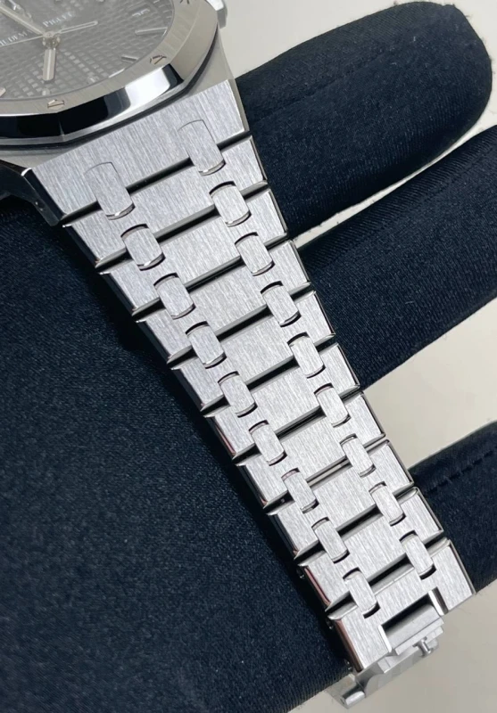 Audemars Piguet Selfwinding 41 mm 15500ST.OO.1220ST.02 7