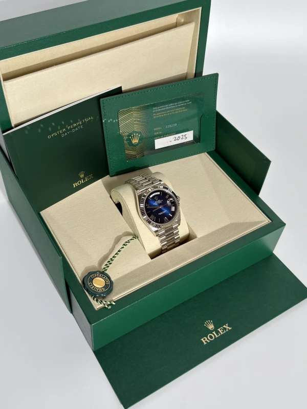 Rolex 40 White Gold 228239-0076 5