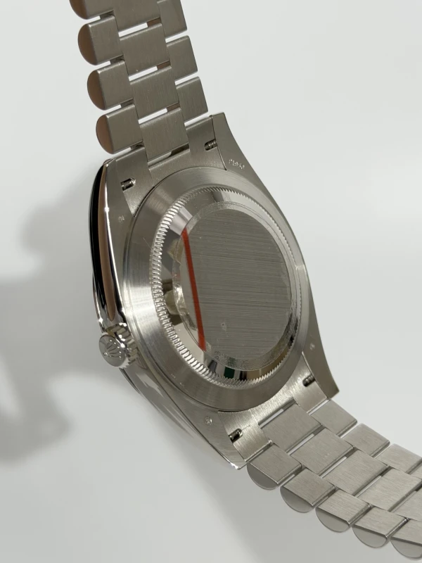 Rolex 40 mm, platinum 228206-0036 8