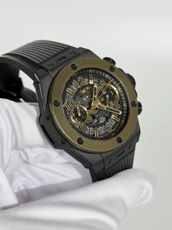 Hublot Ceramic Magic Gold 421.CM.1130.RX 3