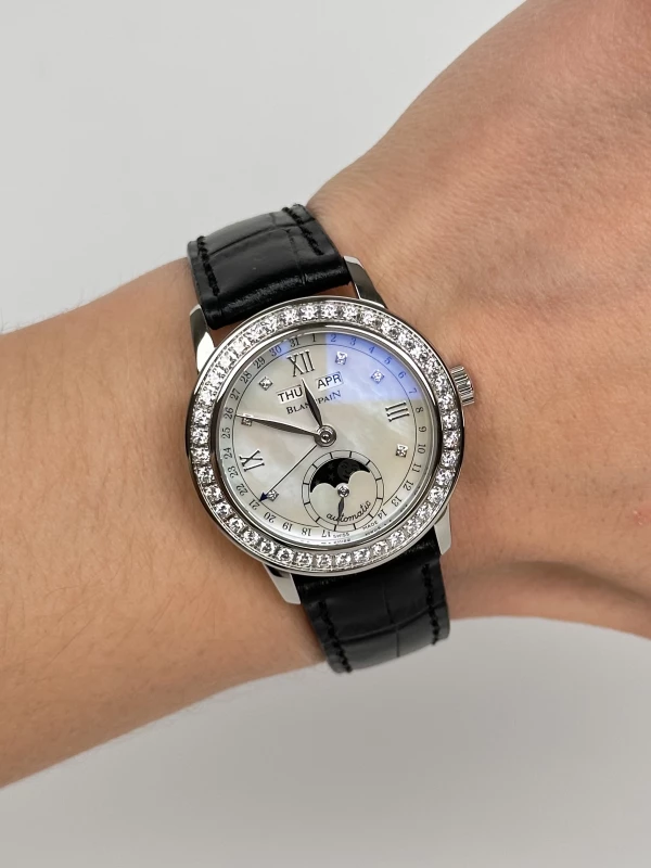 Blancpain Moon Phase Complete Calendar 2360-4691A-55B 9
