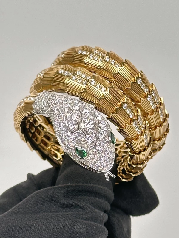 Bvlgari Serpenti Misteriosi High Jewelry Secret 103561 4