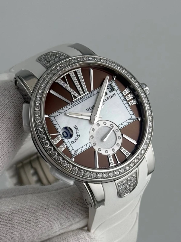 Executive Dual Time-Lady