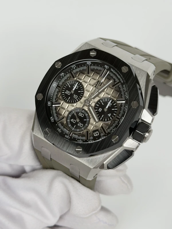 Audemars Piguet Offshore Chronograph 43 mm 26420SO.OO.A600CA.01 4