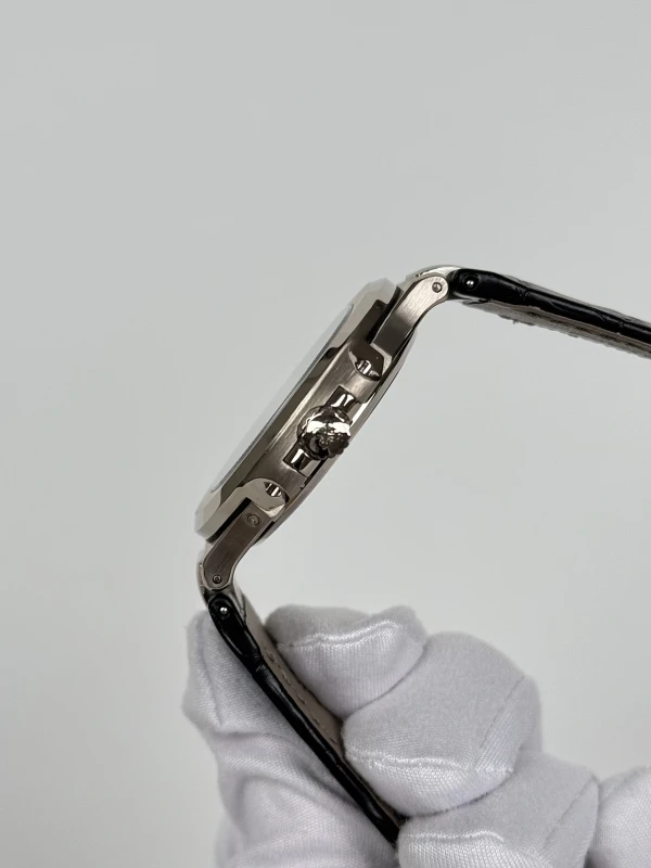 Patek Philippe 5712 5712G-001 6
