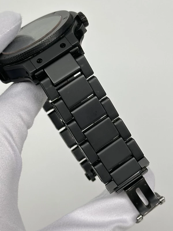 Hublot Black Ceramic All Black II 301.CI.1110.CI 4