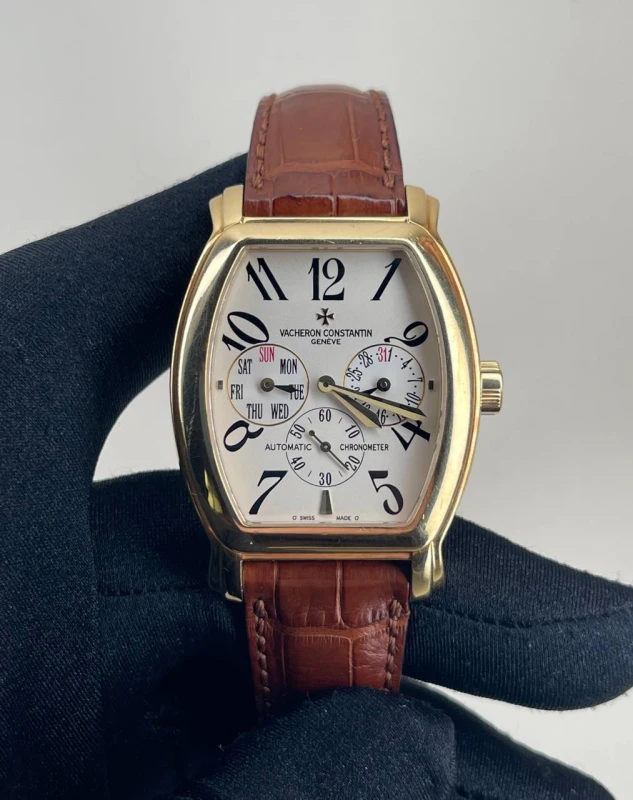 Vacheron Constantin Tonneau Day & Date Royal Eagle 42008/000J-8978 5