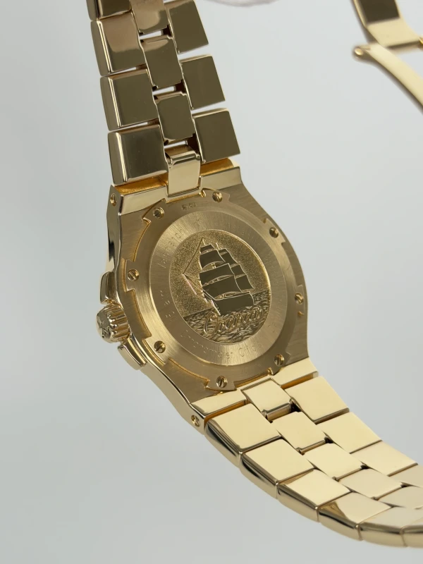 Vacheron Constantin AUTOMATIC 37 mm 42042/423J-8726 5