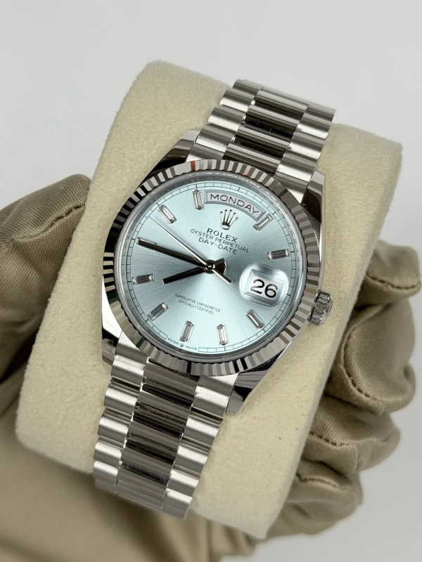 Rolex 36mm Platinum 128236-0009 4