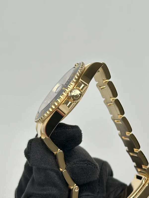 Rolex Date 41 mm Yellow Gold 126618ln-0002 4
