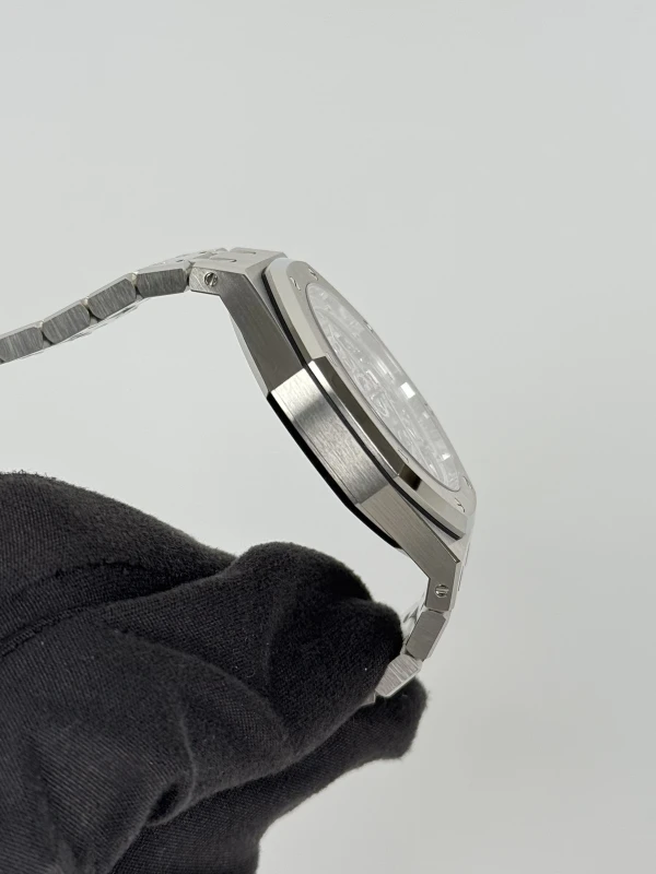 Audemars Piguet Tourbillon Extra-Thin Openworked 26518ST.OO.1220ST.01 3