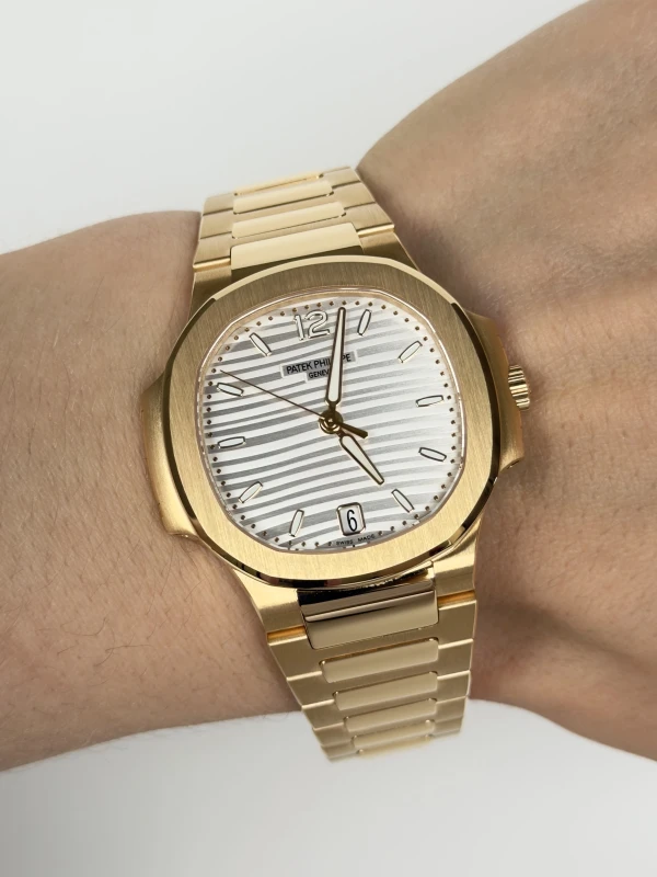 Patek Philippe Lady 7118 7118/1R-001 4