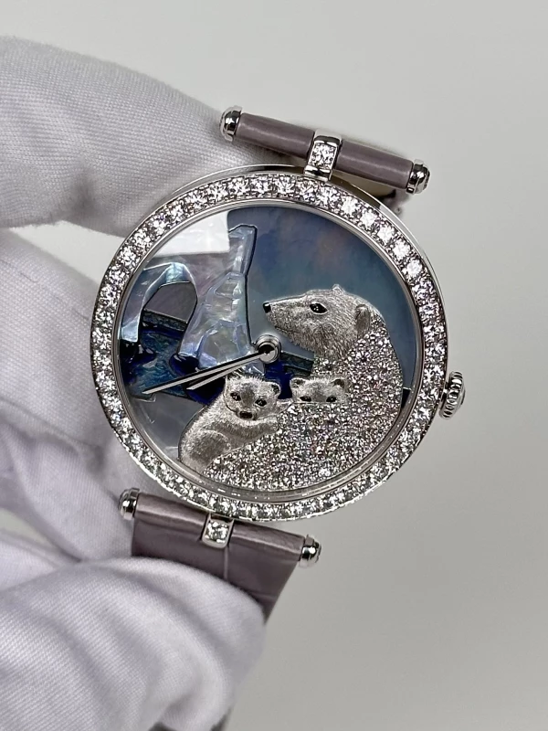 Van Cleef &amp; Arpels Les Cadrans Extraordinaires Polar landscape White Bear Decor 4
