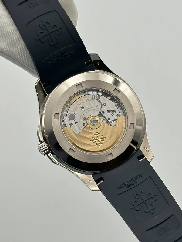 Patek Philippe 5168 5168G-001 9