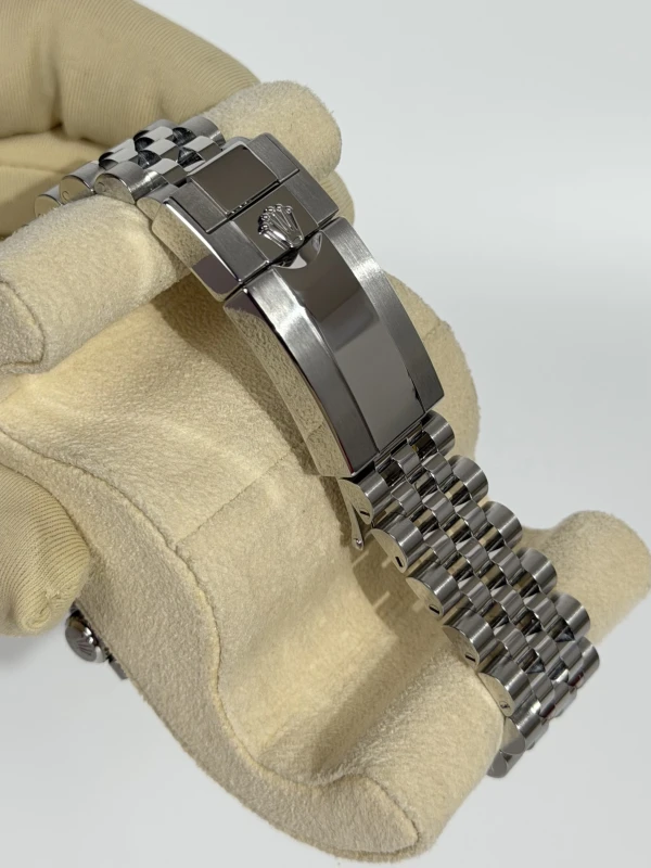 Rolex 40mm Steel 126720vtnr-0002 3