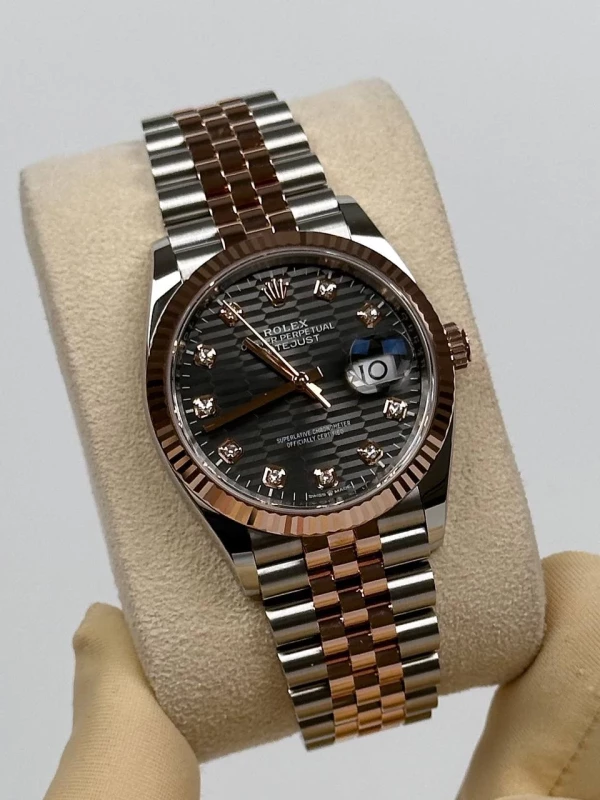 Rolex Datejust 36mm Steel and Everose Gold 126231-0041 3