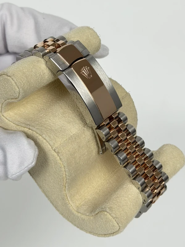 Rolex 36 mm, Oystersteel and Everose gold 126231-0033 4