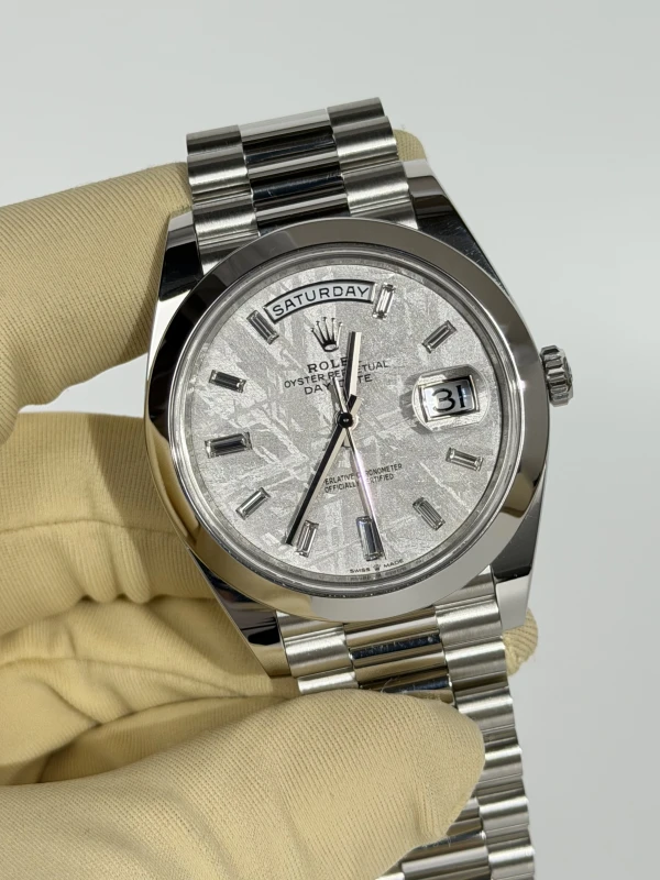 Rolex 40 mm, platinum 228206-0036 3