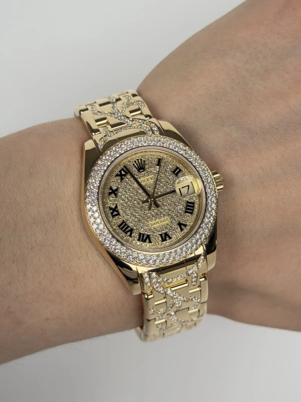 Rolex Special Edition Yellow Gold All Diamond M81338-0018 5