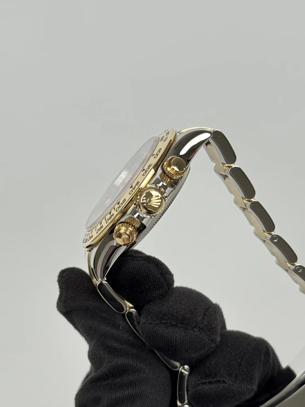 Rolex Cosmograph 40mm Steel and Yellow Gold  116503-0009 4