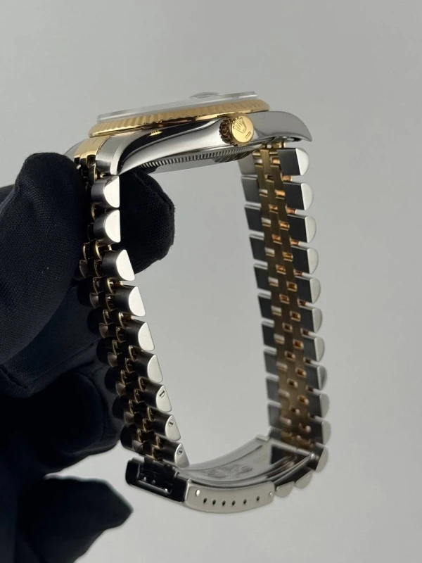 Rolex 36 mm 16233 Champagne 6