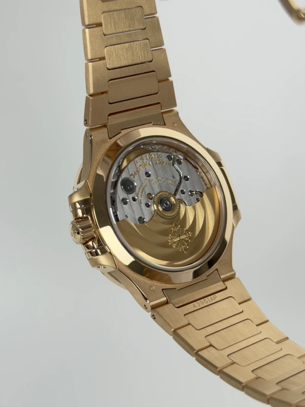 Patek Philippe Lady 7118 7118/1R-001 5