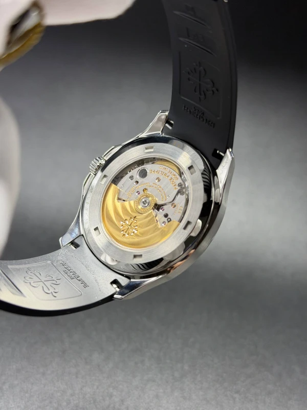 Patek Philippe 5167 5167A-001 4