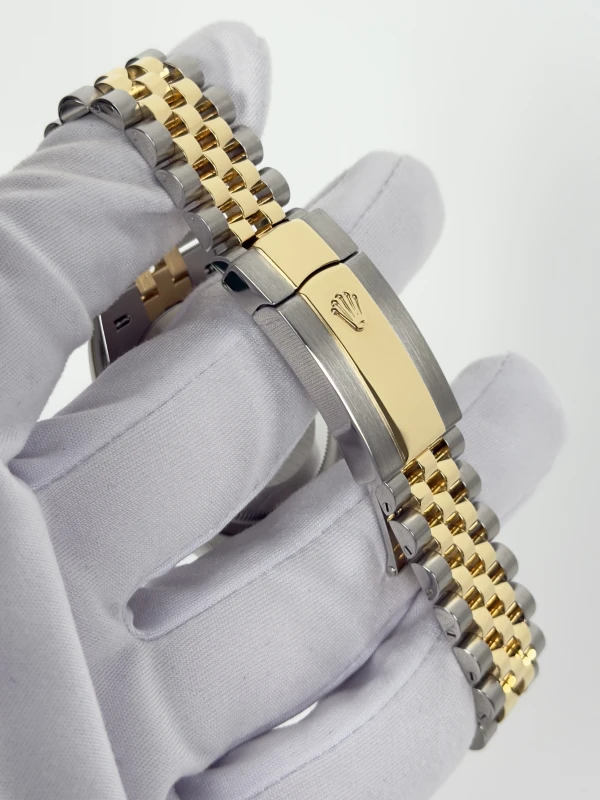 Rolex 36mm Steel and Yellow Gold 126233-0021 3
